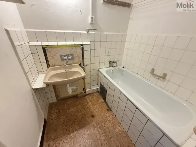 Prodej bytu 2+1, Meziboří, Okružní, 62 m2