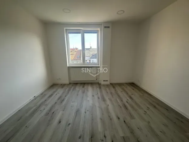 Pronájem bytu 2+1, Chomutov, Mjr. Šulce, 52 m2