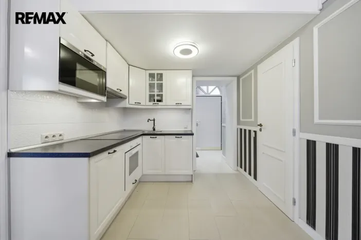 Prodej bytu 2+kk, Karlovy Vary, Krále Jiřího, 49 m2