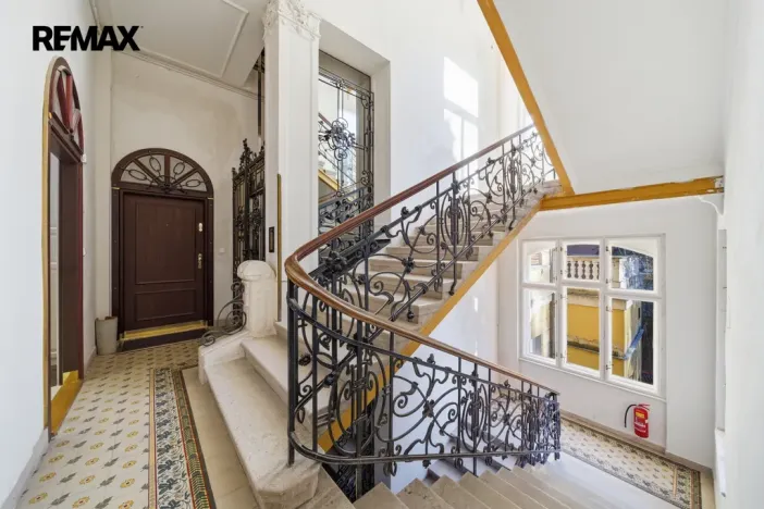 Prodej bytu 2+kk, Karlovy Vary, Krále Jiřího, 49 m2