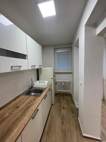 Pronájem bytu 1+kk, Zlín, Mokrá II, 36 m2