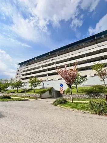 Pronájem bytu 2+kk, Praha - Vokovice, Irská, 60 m2