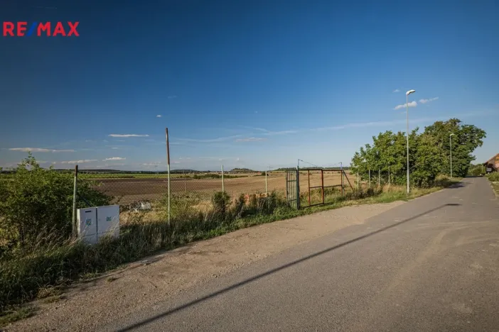 Prodej pozemku pro bydlení, Vykáň, 1295 m2