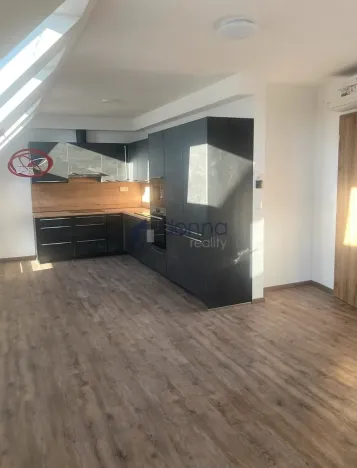 Pronájem bytu 3+kk, Praha, U Uranie, 70 m2