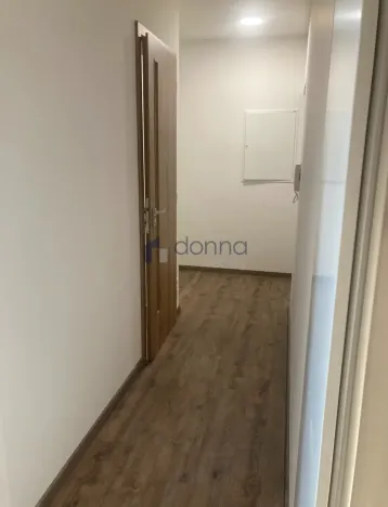 Pronájem bytu 3+kk, Praha, U Uranie, 70 m2