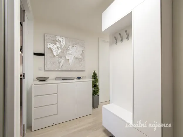 Pronájem bytu 3+kk, Praha - Holešovice, Sanderova, 97 m2