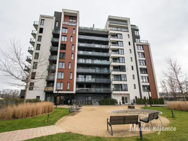 Pronájem bytu 3+kk, Praha - Holešovice, Sanderova, 97 m2