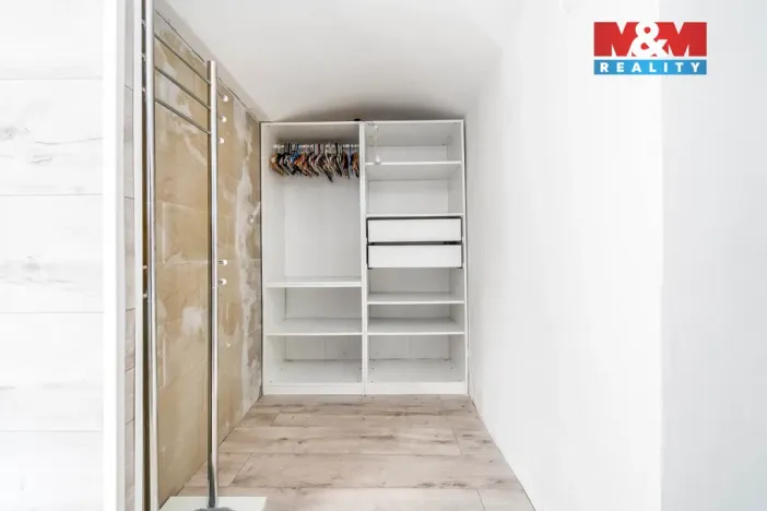 Prodej chalupy, Lužná, 165 m2