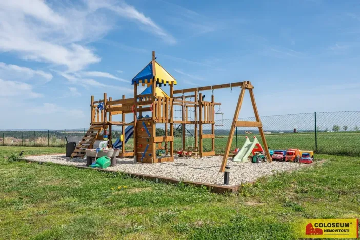 Prodej rodinného domu, Zbraslav, 460 m2