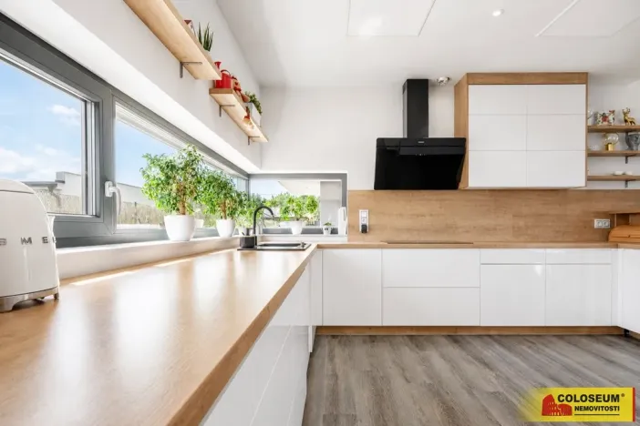 Prodej rodinného domu, Zbraslav, 460 m2