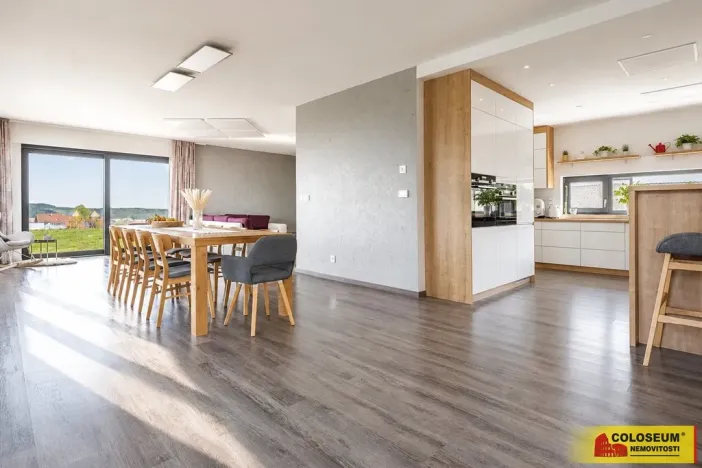 Prodej rodinného domu, Zbraslav, 460 m2