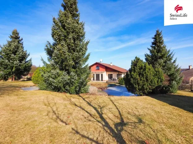 Prodej rodinného domu, Křídla, 250 m2