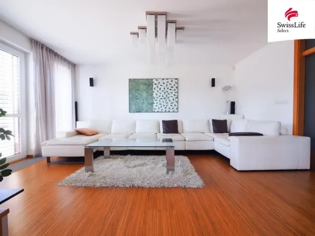 Prodej rodinného domu, Křídla, 250 m2