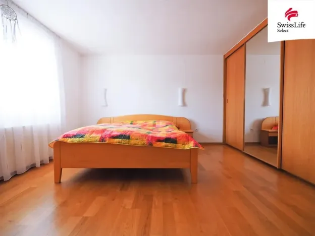 Prodej rodinného domu, Křídla, 250 m2