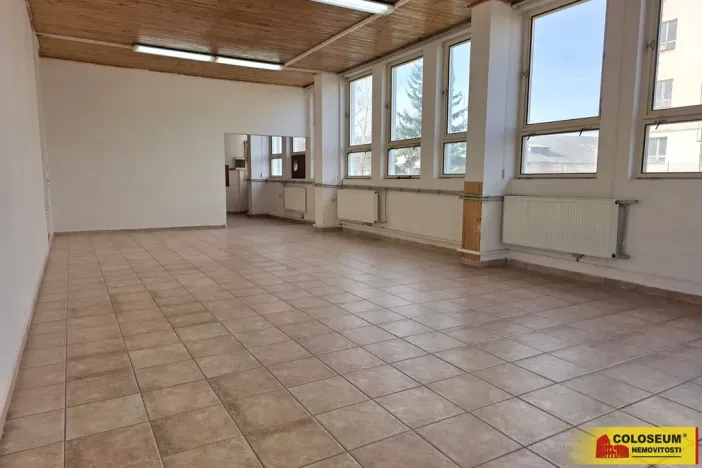Pronájem obchodního prostoru, Rájec-Jestřebí - Rájec, 90 m2