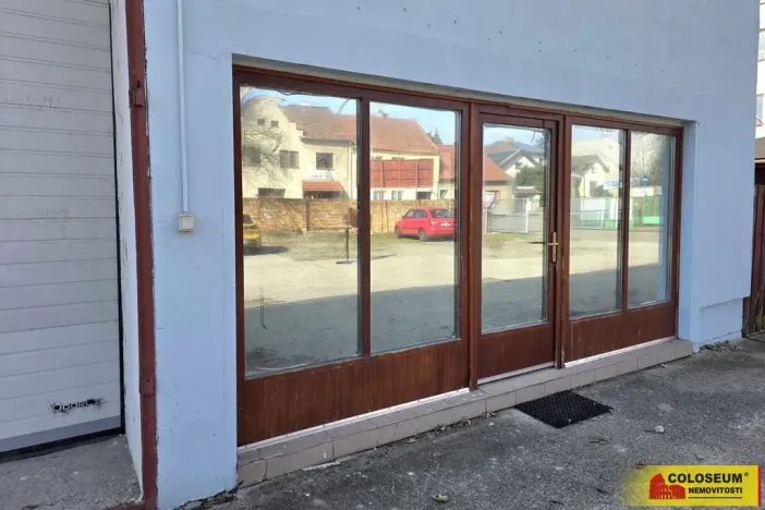 Pronájem obchodního prostoru, Rájec-Jestřebí - Rájec, 90 m2
