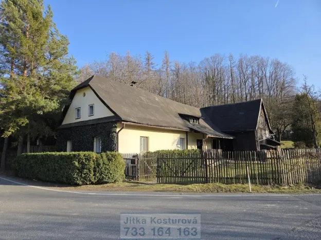 Prodej chalupy, Býkov-Láryšov - Láryšov, 200 m2