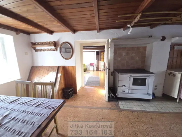 Prodej chalupy, Býkov-Láryšov - Láryšov, 200 m2