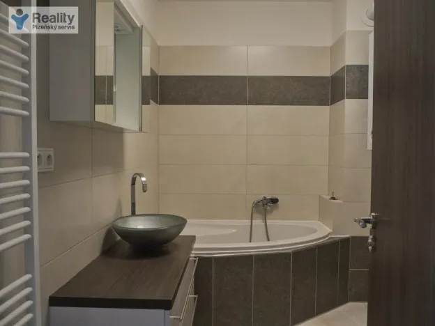 Pronájem bytu 2+kk, Plzeň - Severní Předměstí, K Zahradnictví, 72 m2