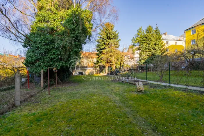 Prodej bytu 2+1, Plzeň - Doubravka, Skalní, 55 m2