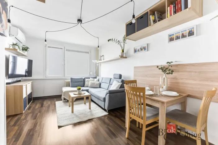 Prodej bytu 3+1, Hradec Králové - Pražské Předměstí, Gebauerova, 55 m2