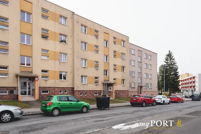 Pronájem bytu 1+1, Plzeň, Pod Lesem, 48 m2