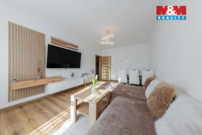 Prodej bytu 3+1, Sokolov, Rokycanova, 71 m2