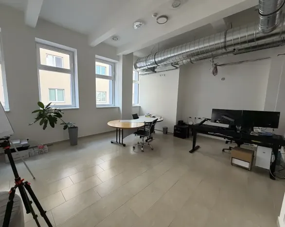 Pronájem kanceláře, Opava, Provaznická, 430 m2