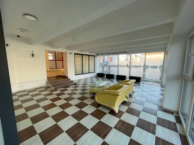 Pronájem kanceláře, Opava, Provaznická, 430 m2