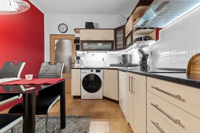 Prodej bytu 2+1, Zlín, Benešovo nábřeží, 65 m2