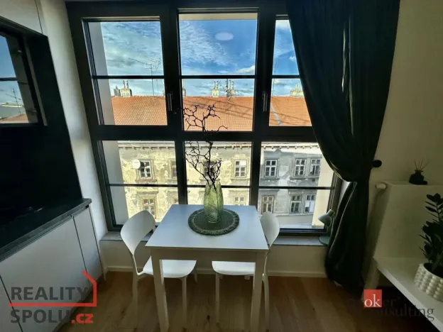 Pronájem bytu 1+kk, Brno - Zábrdovice, Bratislavská, 24 m2