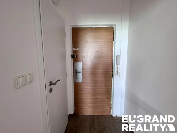 Pronájem bytu 1+kk, Varnsdorf, Čelakovická, 27 m2