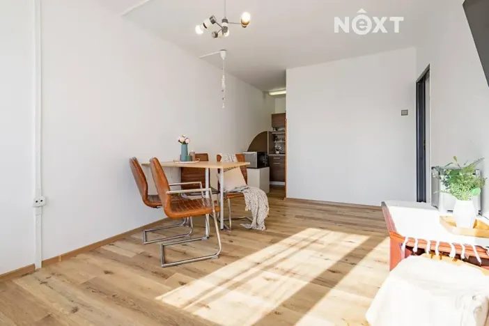 Prodej bytu 2+kk, Praha - Prosek, Prosecká, 41 m2