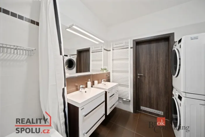 Prodej bytu 3+kk, Praha - Uhříněves, U uhříněveské obory, 76 m2