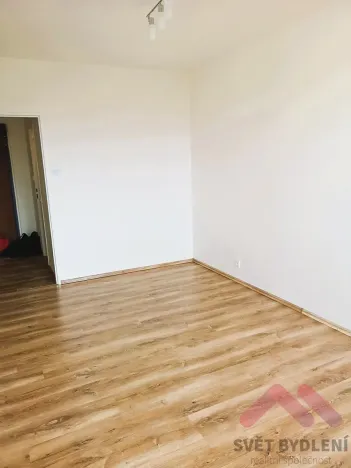 Pronájem bytu 2+1, Praha - Řepy, Makovského, 41 m2