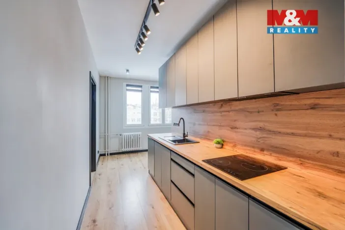 Prodej bytu 4+1, Tachov, Bělojarská, 84 m2