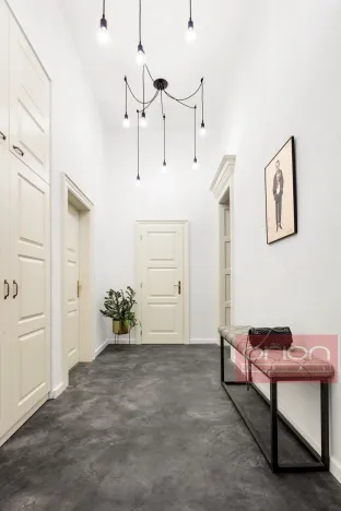 Pronájem bytu 2+kk, Praha - Košíře, Plzeňská, 25 m2