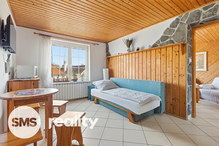 Prodej apartmánu, Štítary, 665 m2