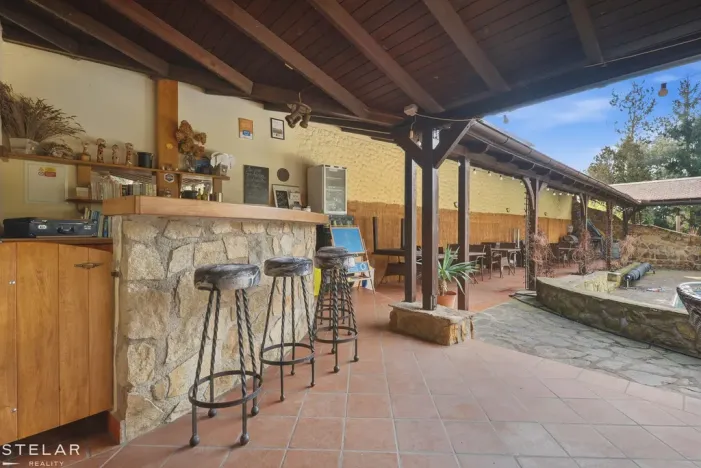 Prodej apartmánu, Štítary, 665 m2