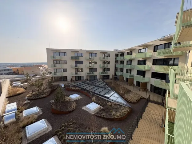 Pronájem bytu 2+kk, Znojmo, Kotkova, 53 m2