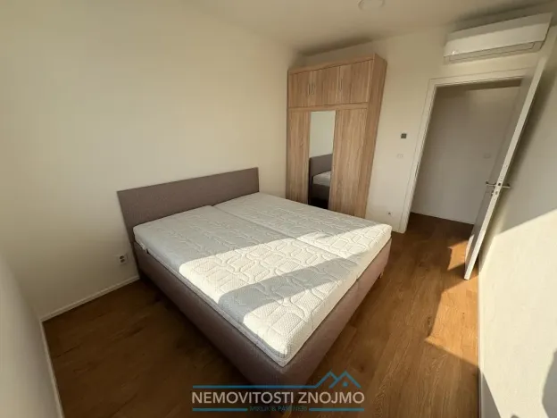 Pronájem bytu 2+kk, Znojmo, Kotkova, 53 m2