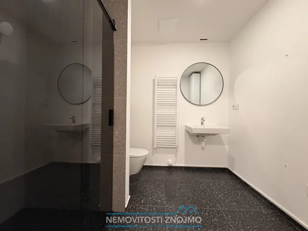 Pronájem bytu 2+kk, Znojmo, Kotkova, 53 m2