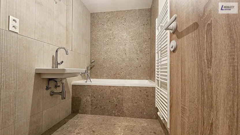 Pronájem bytu 2+kk, Brandýs nad Labem-Stará Boleslav - Brandýs nad Labem, Dřevčická, 58 m2