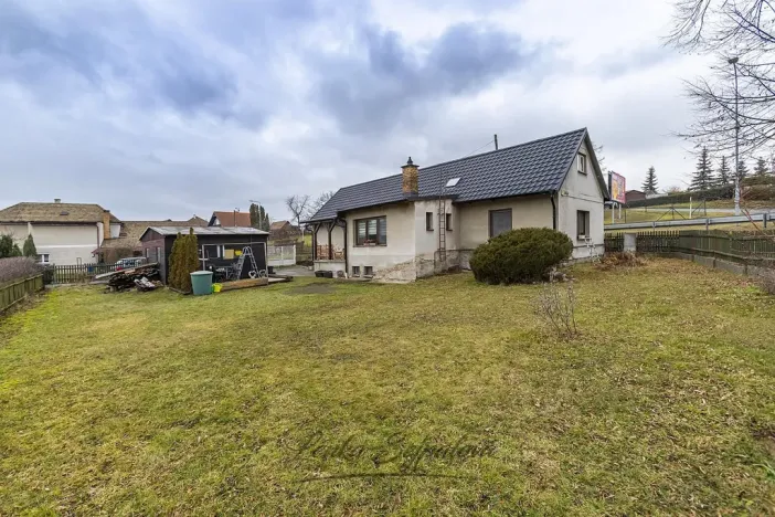 Prodej rodinného domu, Holice - Staré Holice, Staroholická, 76 m2