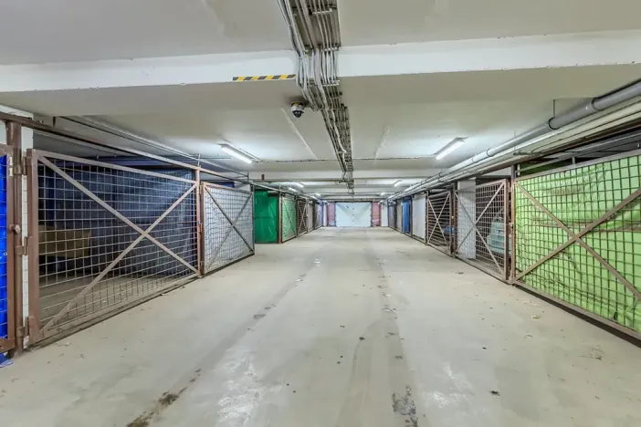 Pronájem garáže, Praha - Strašnice, Průběžná, 20 m2