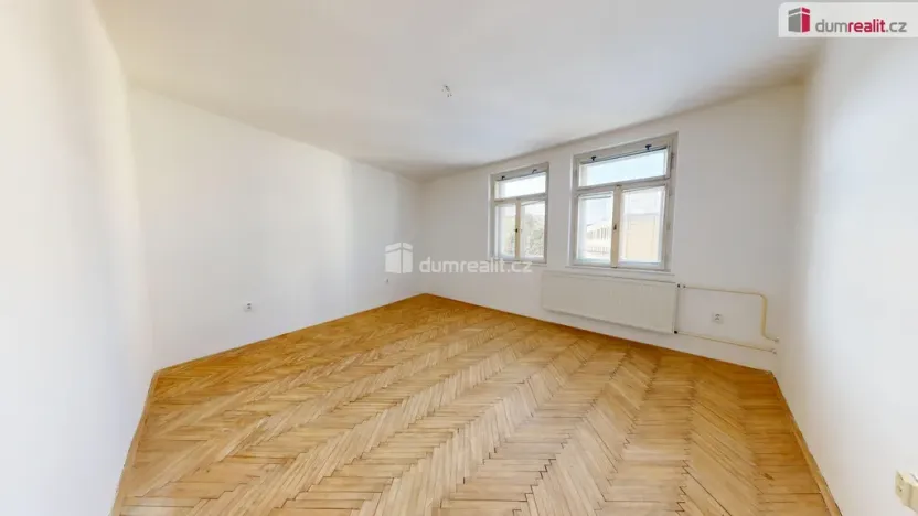 Pronájem bytu 2+1, Opava - Město, Dolní náměstí, 76 m2