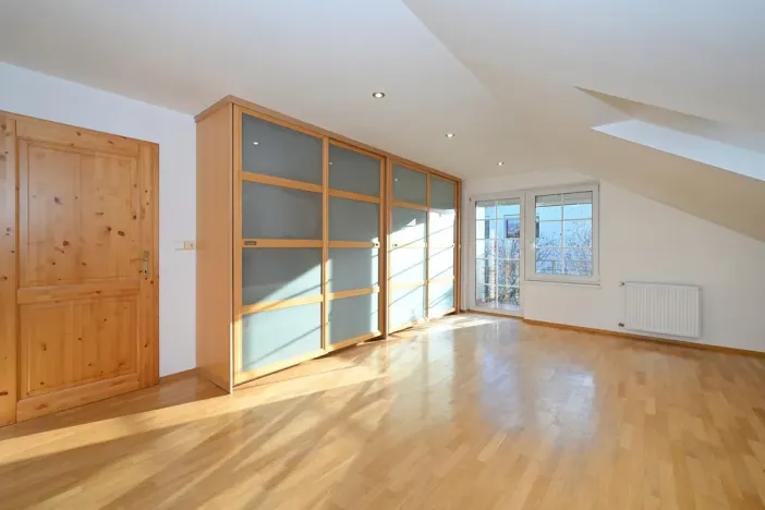 Pronájem rodinného domu, Popovičky, Na Skalce, 242 m2