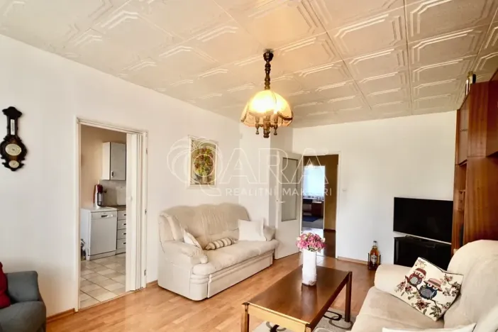 Pronájem bytu 3+1, Praha - Čimice, Křivenická, 72 m2