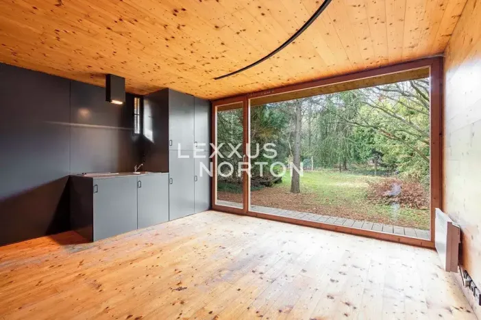 Prodej chaty, Mukařov, Lesní, 40 m2