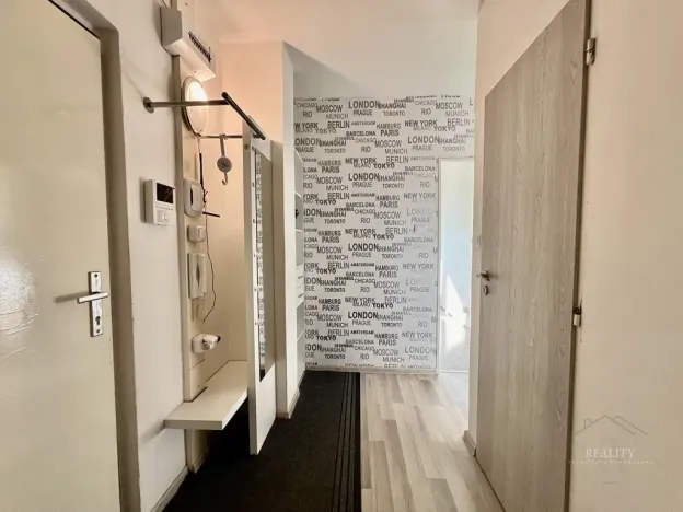 Pronájem bytu 2+kk, Mladá Boleslav - Mladá Boleslav III, Zalužanská, 47 m2